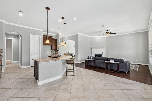 13407 Cameron Reach Drive, Tomball, TX 77377