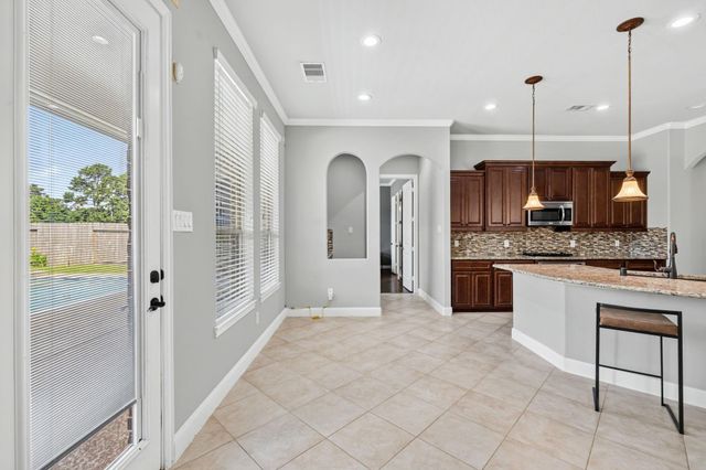 13407 Cameron Reach Drive, Tomball, TX 77377