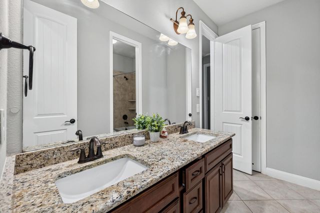 13407 Cameron Reach Drive, Tomball, TX 77377