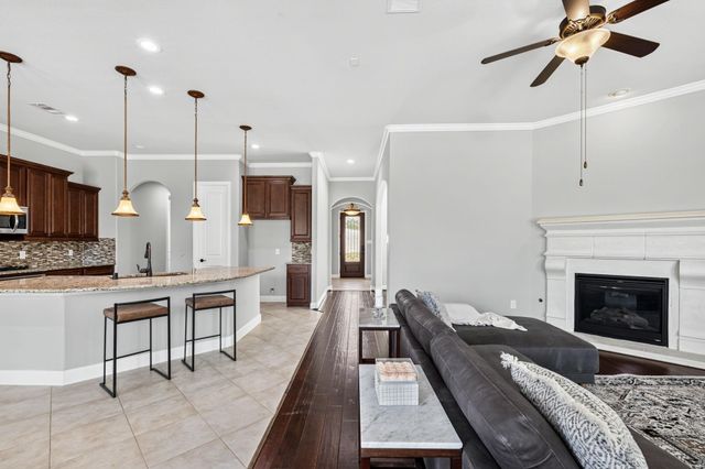 13407 Cameron Reach Drive, Tomball, TX 77377