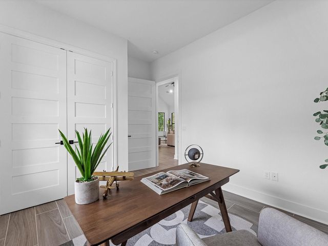 852 Road 6609, Dayton, TX 77535