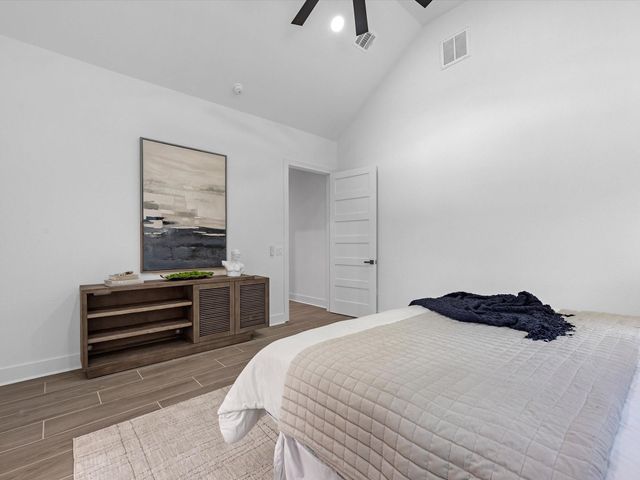 852 Road 6609, Dayton, TX 77535