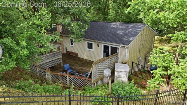 2021 Ardsley Drive, Ortonville, MI 48462