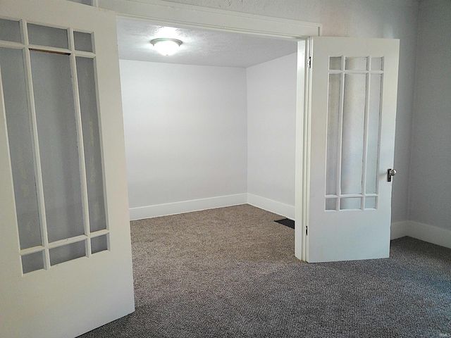 1146 College Street, South Bend, IN 46628