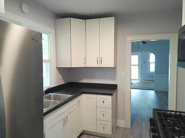 1146 College Street, South Bend, IN 46628