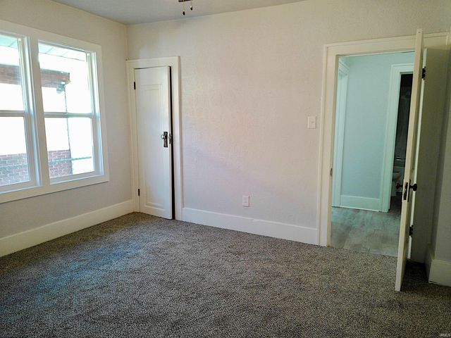 1146 College Street, South Bend, IN 46628