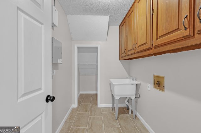 4290 Antelope Lane, Snellville, GA 30039