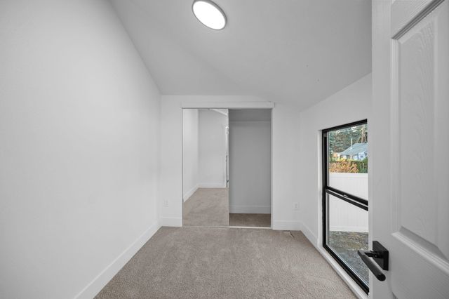 2911 E Fairview Ave, Spokane, WA 99207