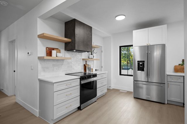 2911 E Fairview Ave, Spokane, WA 99207