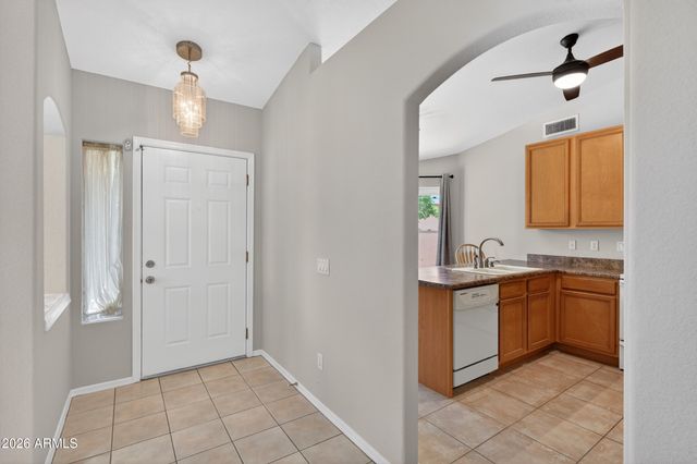 4729 W MONTEREY Street, Chandler, AZ 85226