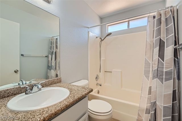 7698 Barbican Court, Las Vegas, NV 89147