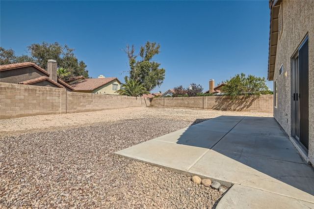 7698 Barbican Court, Las Vegas, NV 89147