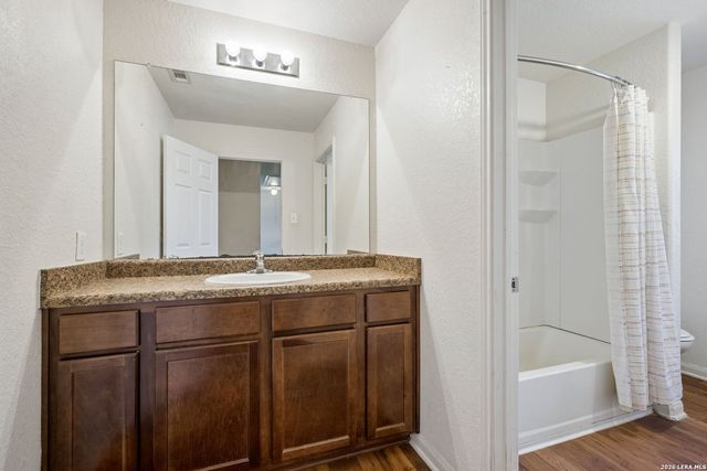 3934 Southern Fld, San Antonio, TX 78222