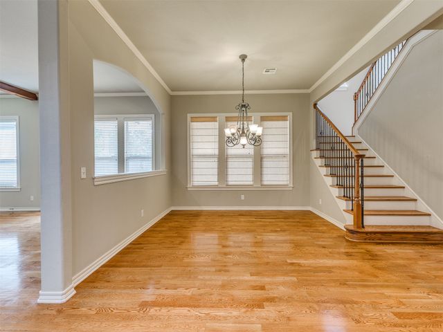 12010 S Pittsburg Avenue, Tulsa, OK 74137