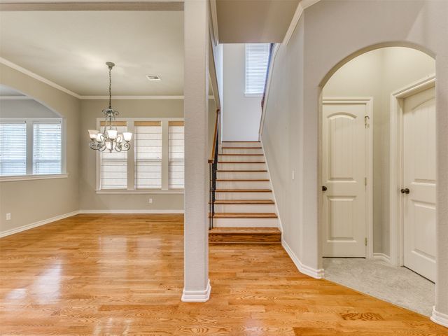 12010 S Pittsburg Avenue, Tulsa, OK 74137