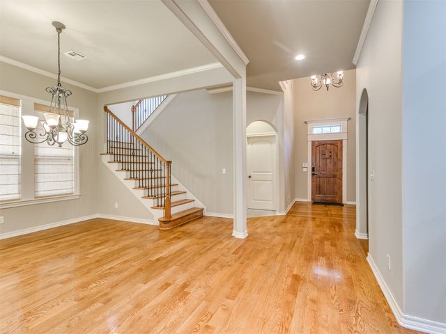 12010 S Pittsburg Avenue, Tulsa, OK 74137