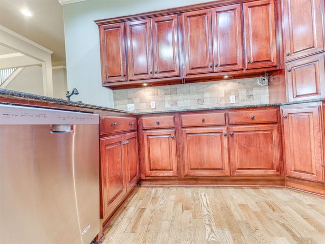 12010 S Pittsburg Avenue, Tulsa, OK 74137