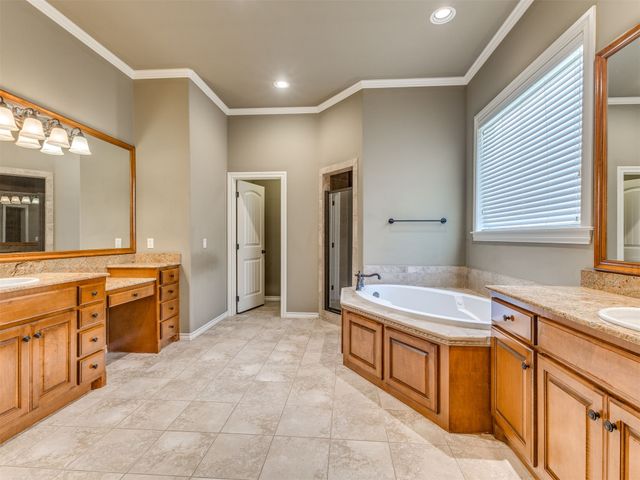 12010 S Pittsburg Avenue, Tulsa, OK 74137
