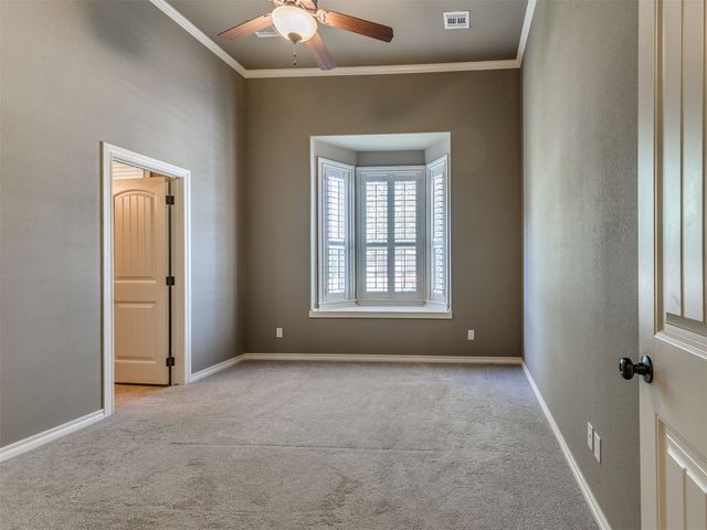 12010 S Pittsburg Avenue, Tulsa, OK 74137