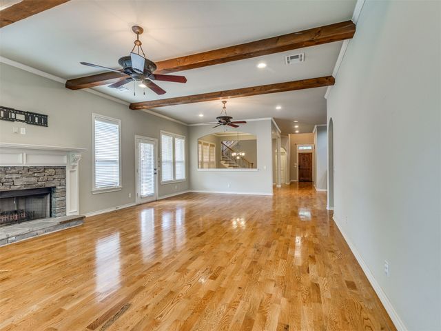 12010 S Pittsburg Avenue, Tulsa, OK 74137