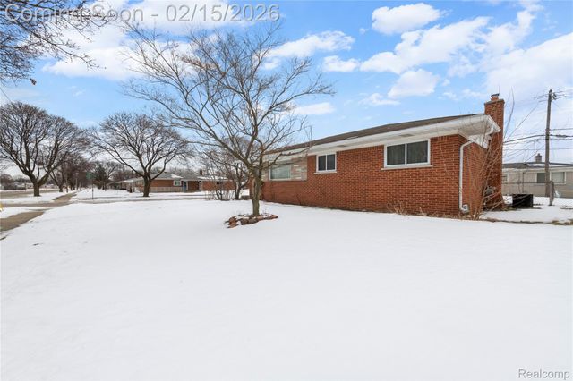 12876 Martin Road, Warren, MI 48088