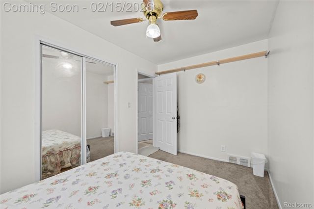 12876 Martin Road, Warren, MI 48088