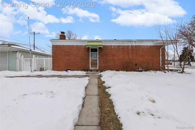 12876 Martin Road, Warren, MI 48088