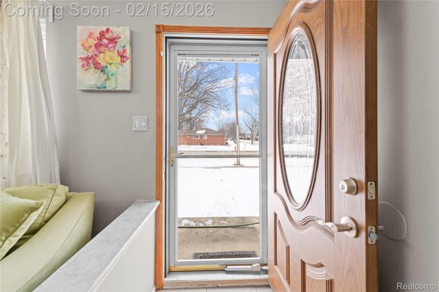 12876 Martin Road, Warren, MI 48088