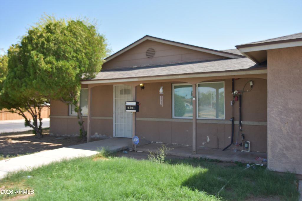 6301 W EARLL Drive, Phoenix, AZ 85033 — exterior