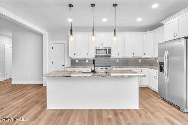 12631 Mallard Rock Road, Zebulon, NC 27597