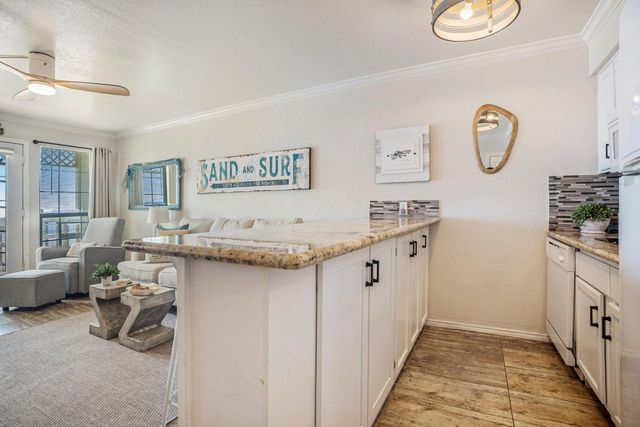 6300 Seawall 2303, Galveston, TX 77551