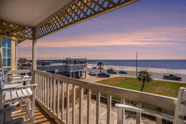6300 Seawall 2303, Galveston, TX 77551