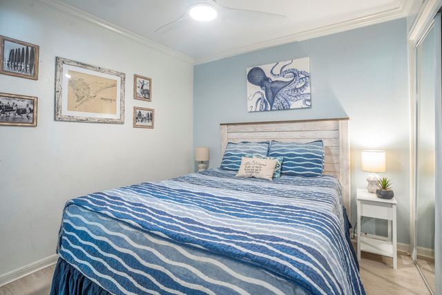 6300 Seawall 2303, Galveston, TX 77551