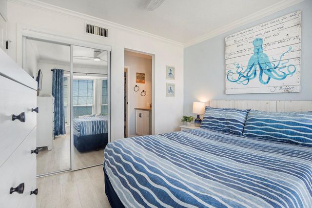 6300 Seawall 2303, Galveston, TX 77551