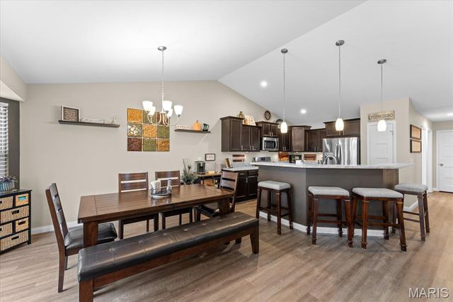 10946 Sylvan Vista Drive, Lebanon, IL 62254