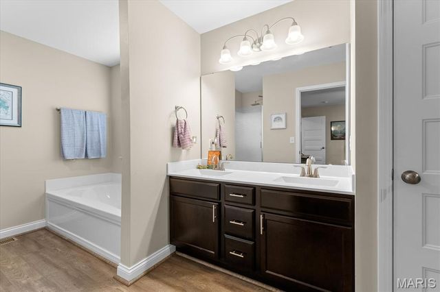 10946 Sylvan Vista Drive, Lebanon, IL 62254