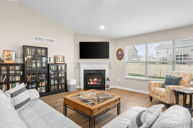 10946 Sylvan Vista Drive, Lebanon, IL 62254