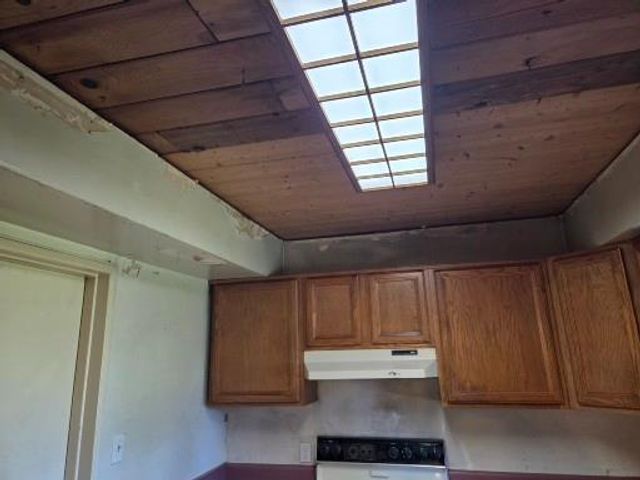2042 Rutledge Way, Stockton, CA 95207