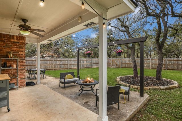 1138 Stone Forest TRL, Round Rock, TX 78681