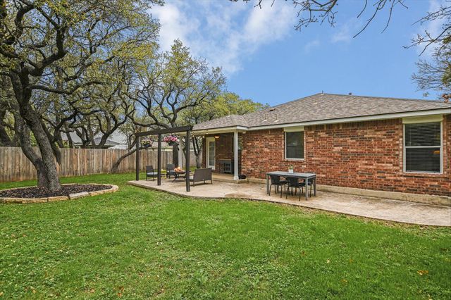 1138 Stone Forest TRL, Round Rock, TX 78681