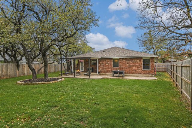 1138 Stone Forest TRL, Round Rock, TX 78681