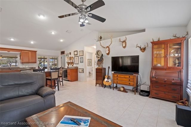 608 SE 8th Avenue, Okeechobee, FL 34974