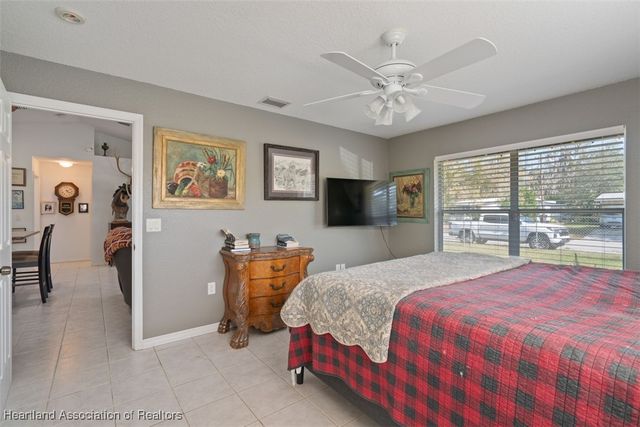 608 SE 8th Avenue, Okeechobee, FL 34974
