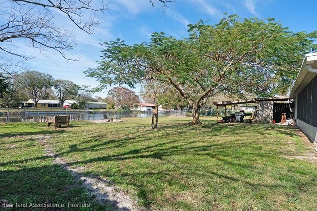 608 SE 8th Avenue, Okeechobee, FL 34974