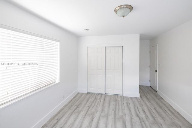 2455 Wiley Ct, Hollywood, FL 33020