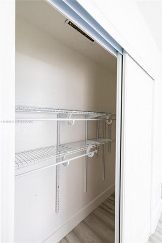 2455 Wiley Ct, Hollywood, FL 33020