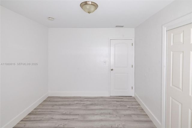 2455 Wiley Ct, Hollywood, FL 33020