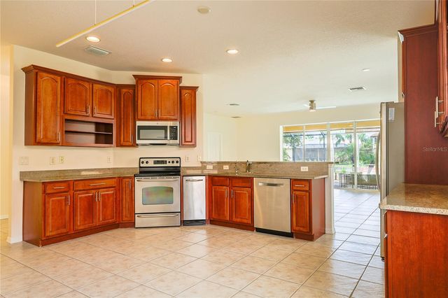 18014 JAVA ISLE DRIVE, Tampa, FL 33647