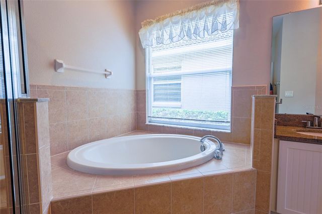 18014 JAVA ISLE DRIVE, Tampa, FL 33647