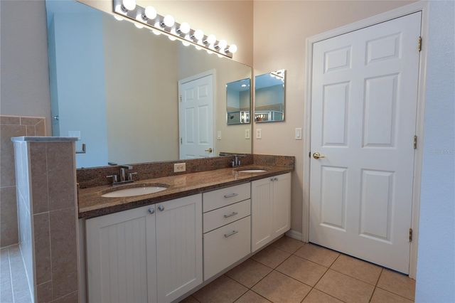 18014 JAVA ISLE DRIVE, Tampa, FL 33647